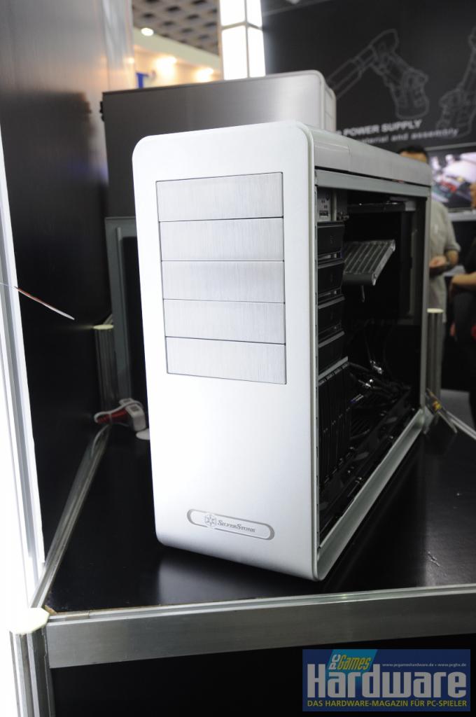 [14/06/2009] Silverstone Fortress FT02