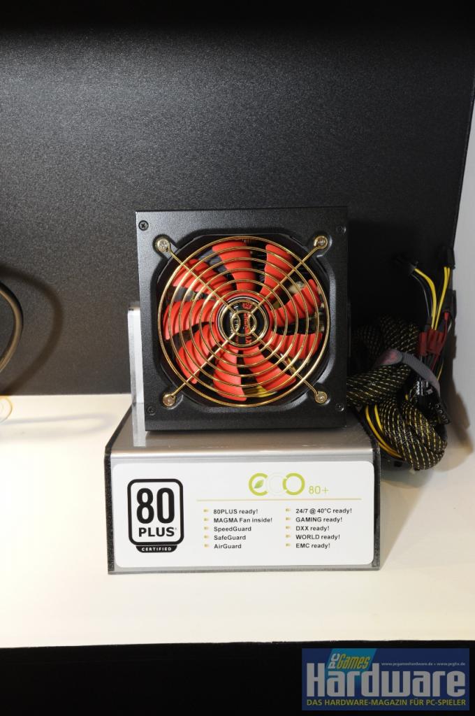 [10/06/2009] Enermax auf der Computex 2009 (8)