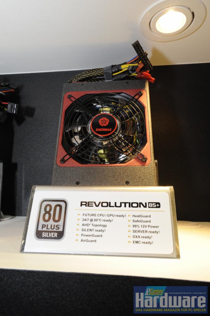 [10/06/2009] Enermax auf der Computex 2009 (13)