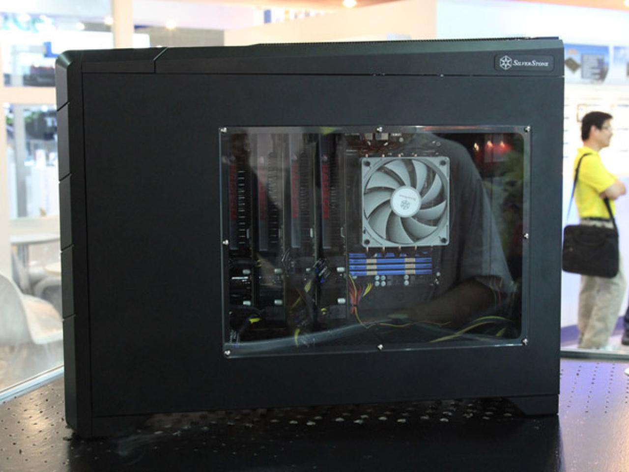 [02/06/2009] Silverstone Raven 2 auf der Computex 2009 (3)