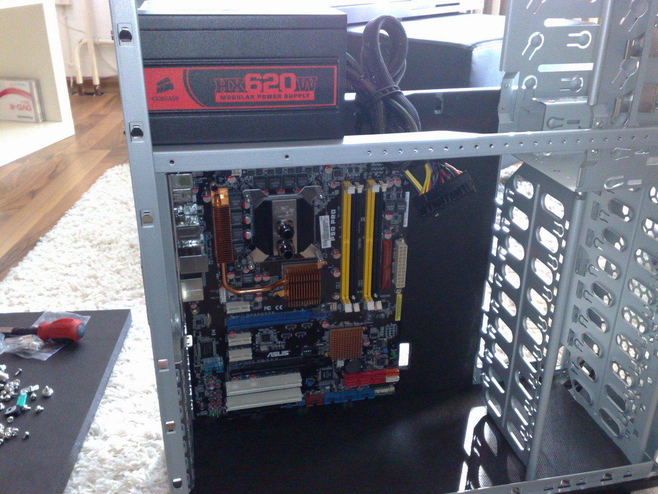 [26/06/2009] The Black Dream: Casemod bei PC Games Hardware Extreme (10)