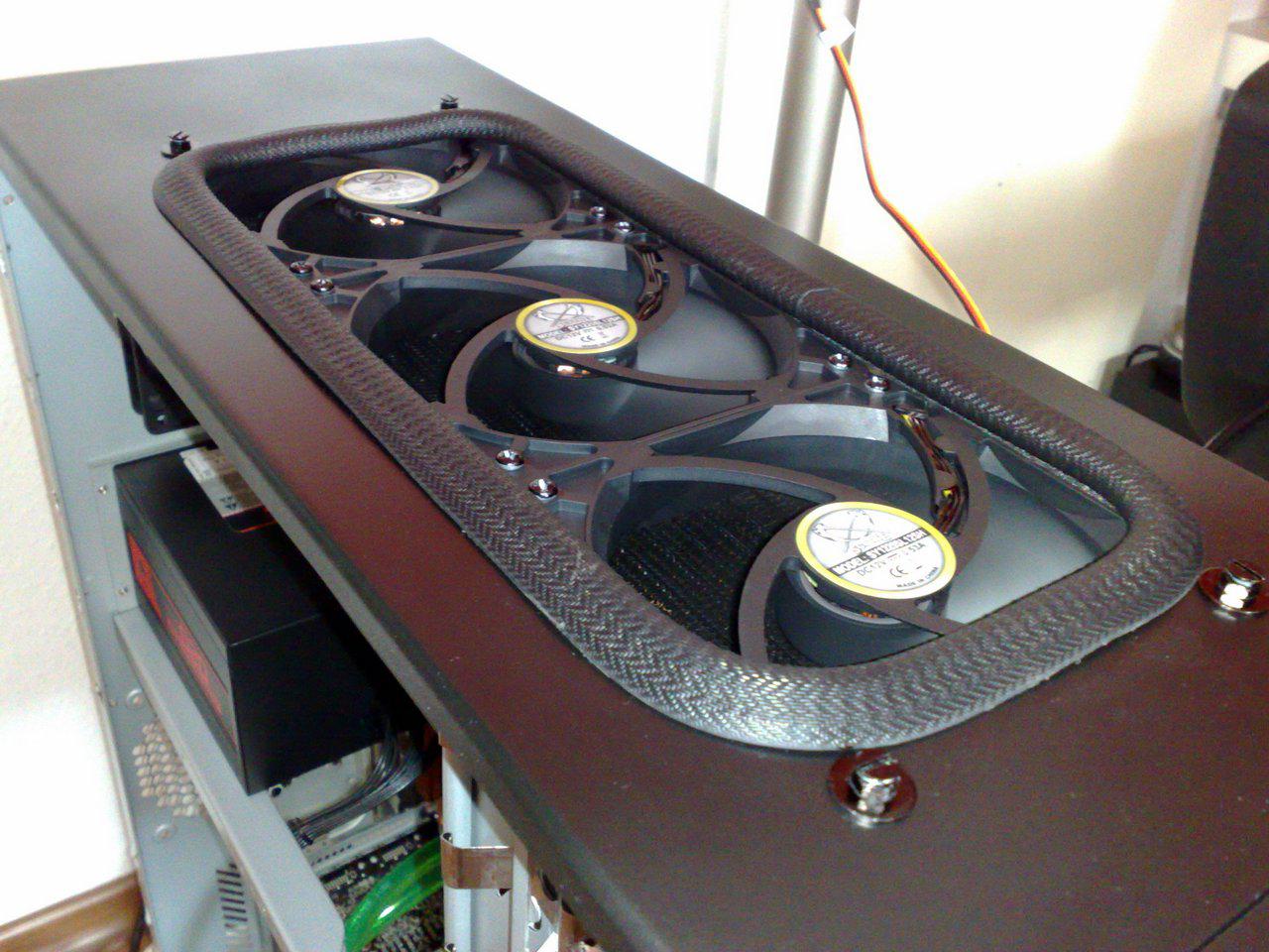 [26/06/2009] The Black Dream: Casemod bei PC Games Hardware Extreme (13)