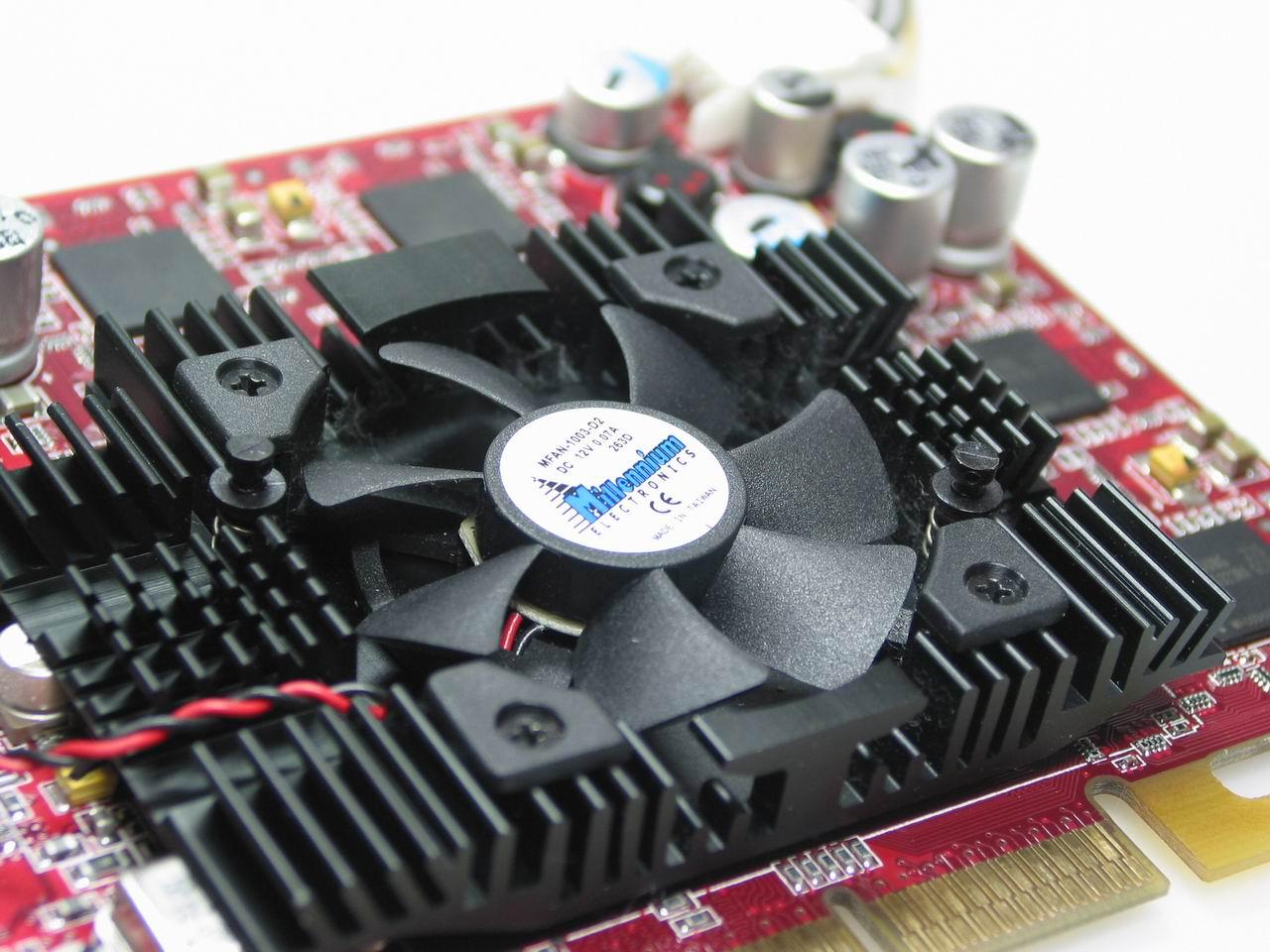 [17/07/2009] Ati Radeon 9700 Referenzboard (5)