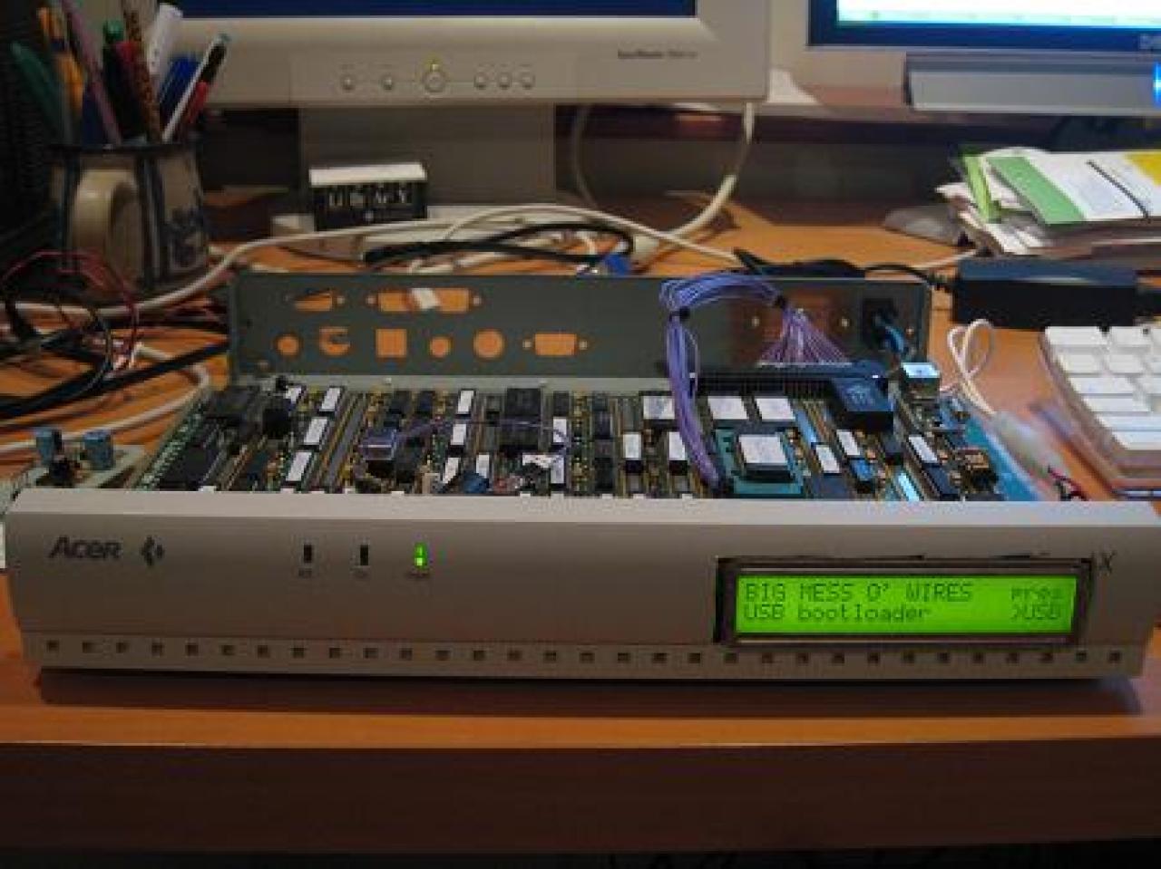 [03/07/2009] BMOW (Big Mess of Wires): Homebrew-CPU von Steve Chamberlin (3)