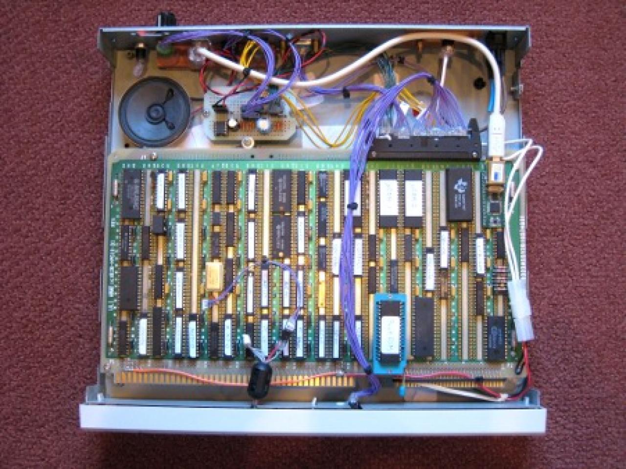[03/07/2009] BMOW (Big Mess of Wires): Homebrew-CPU von Steve Chamberlin (10)