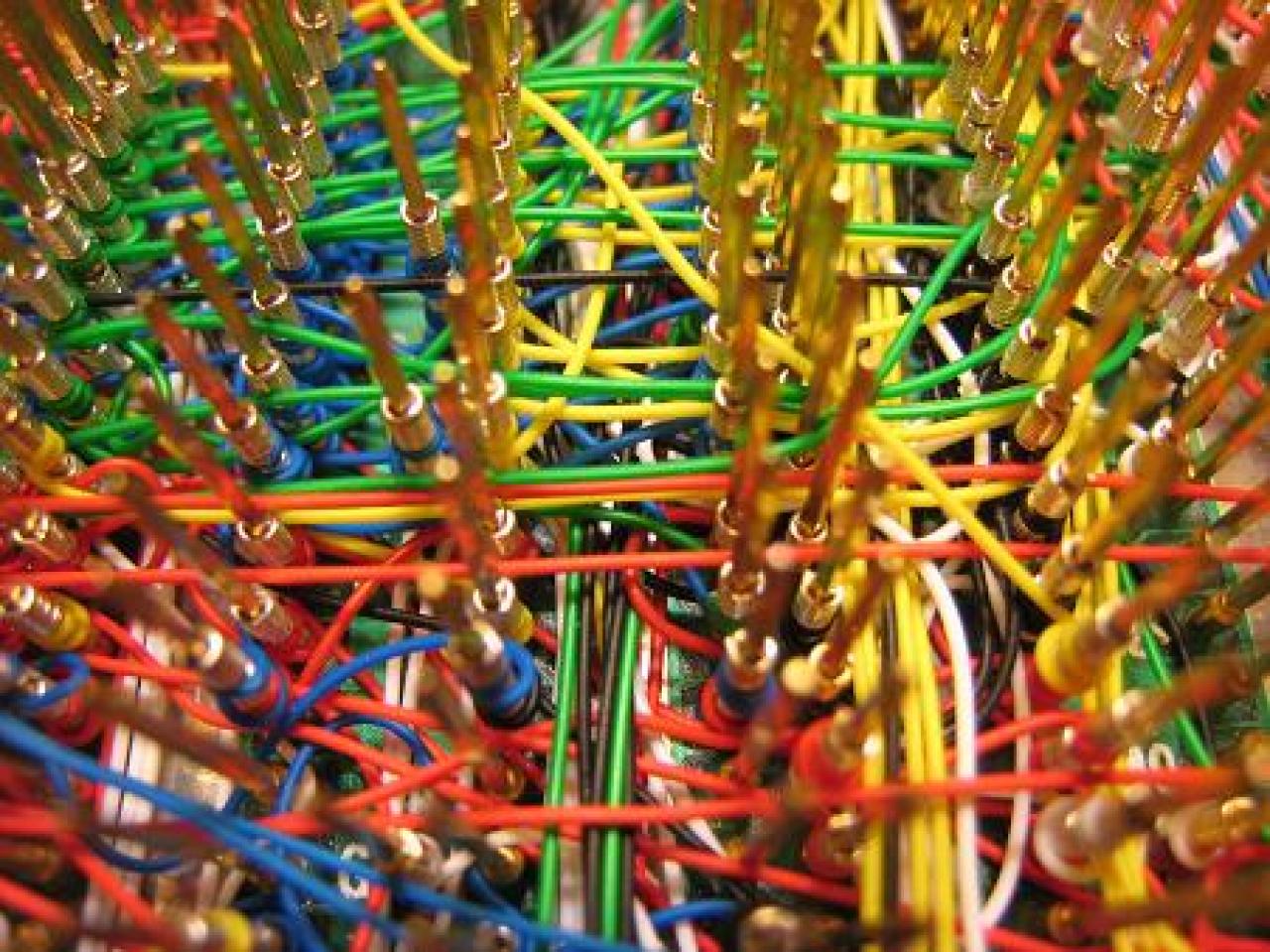 [03/07/2009] BMOW (Big Mess of Wires): Homebrew-CPU von Steve Chamberlin (11)