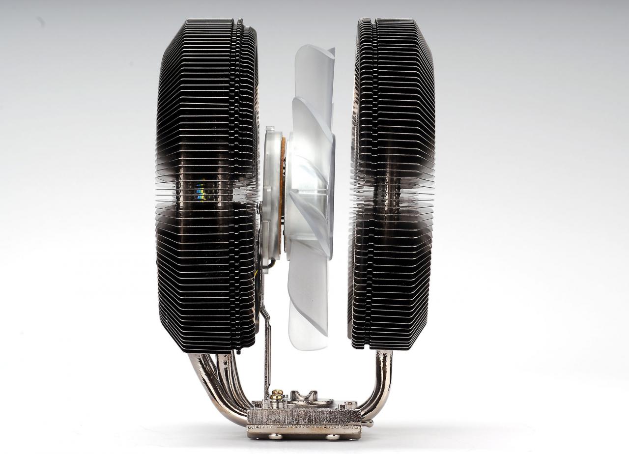 [07/07/2009] Zalman CNPS 9900 NT: Neue Version des CPU-Kühlers gesichtet (4)