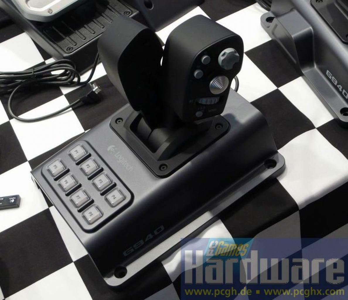 [02/07/2009] Logitech Flight System G940 Schubregler 01
