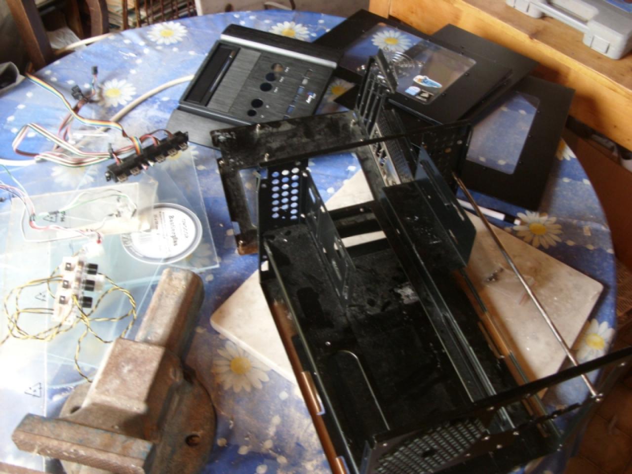 [26/07/2009] PC Games Hardware Extreme: Ein Gaming-HTPC entsteht (3)