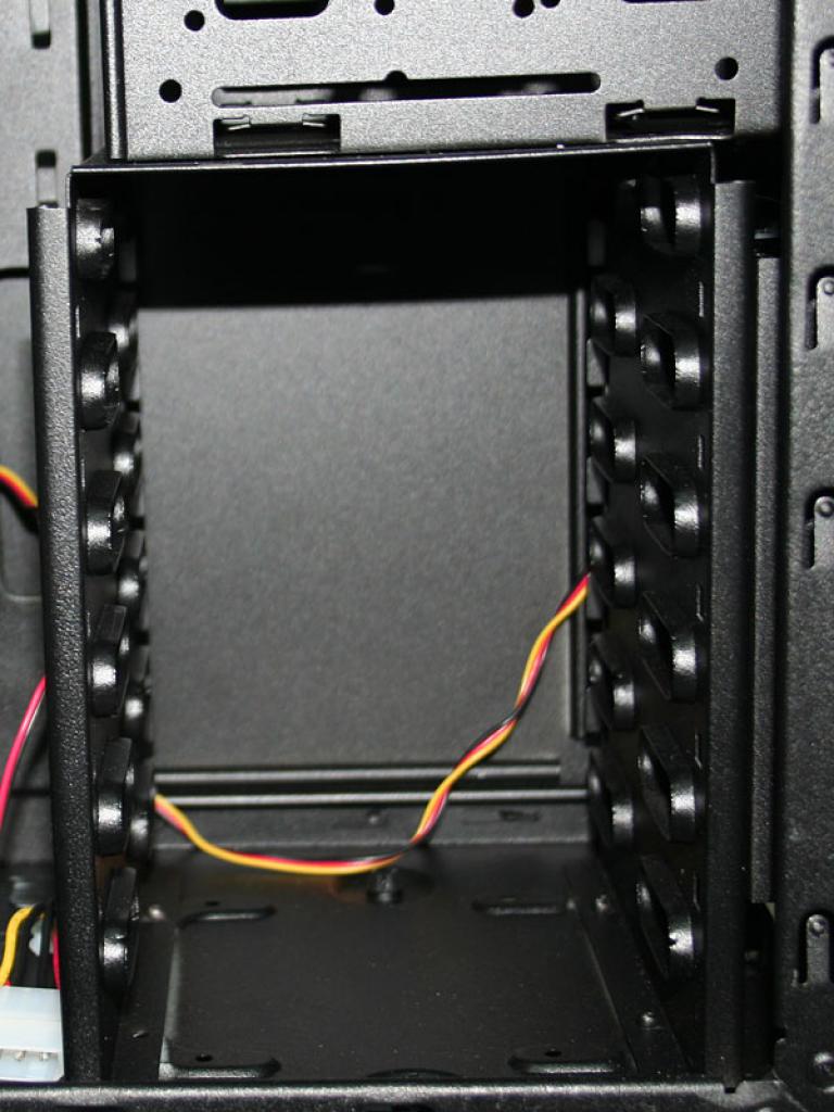 [05/07/2009] NZXT M59