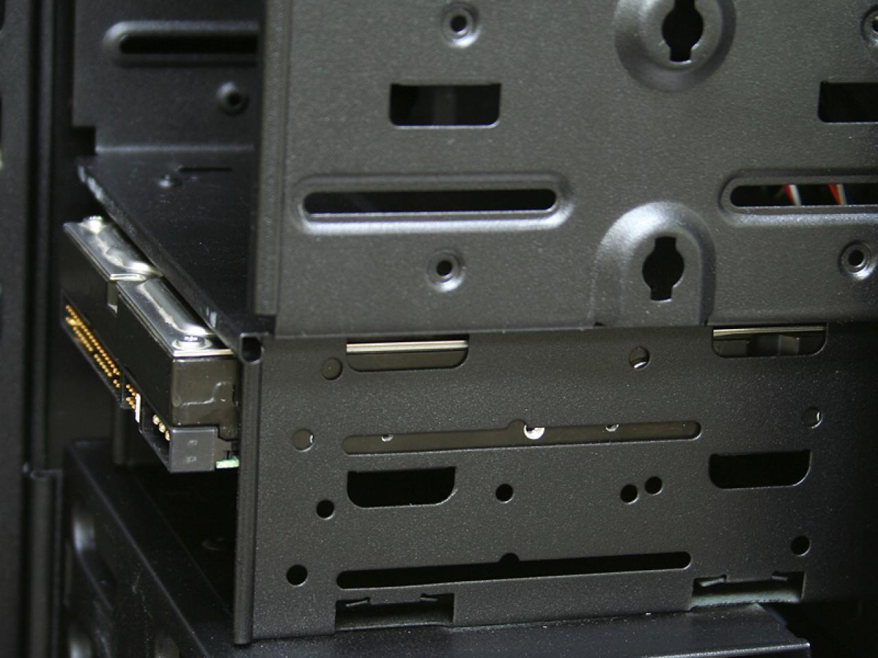 [05/07/2009] NZXT M59