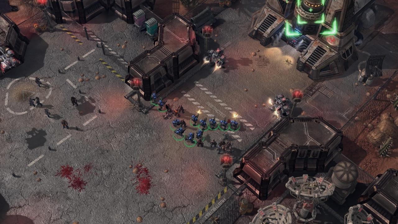 [26/08/2009] Starcraft 2 - Am Blizzard-Stand auf der Gamescom konnten wir ausführlich mehrere Partien Starcraft 2 spielen. Das Gameplay überzeugte voll, die Texturen könnten besser sein. Unterm Strich muss noch etwas gewartet werden. Blizzard will sich ja nun bis 2010 Zeit nehmen.