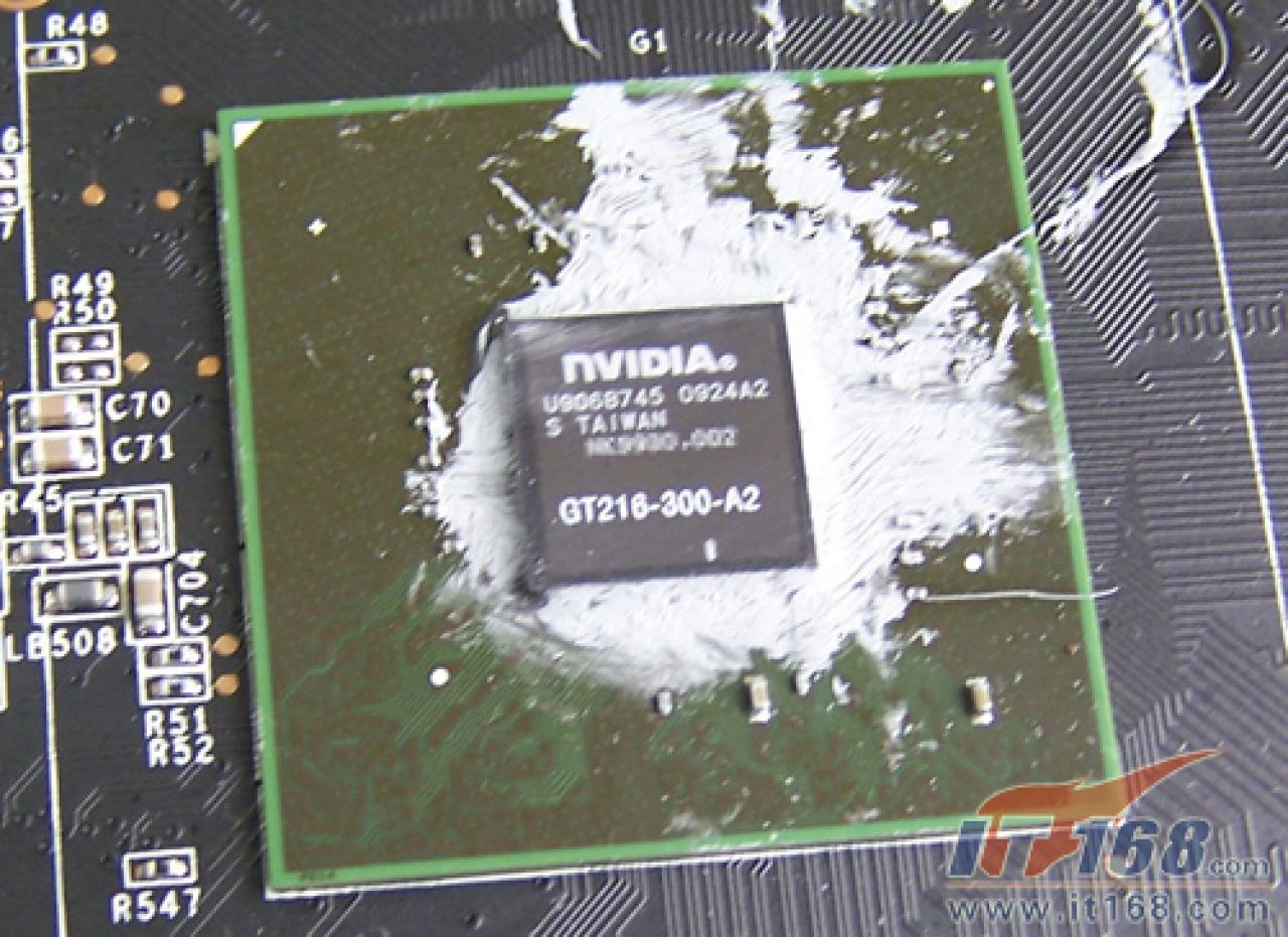 [11/08/2009] GT 220 im Benchmark-Test (13)