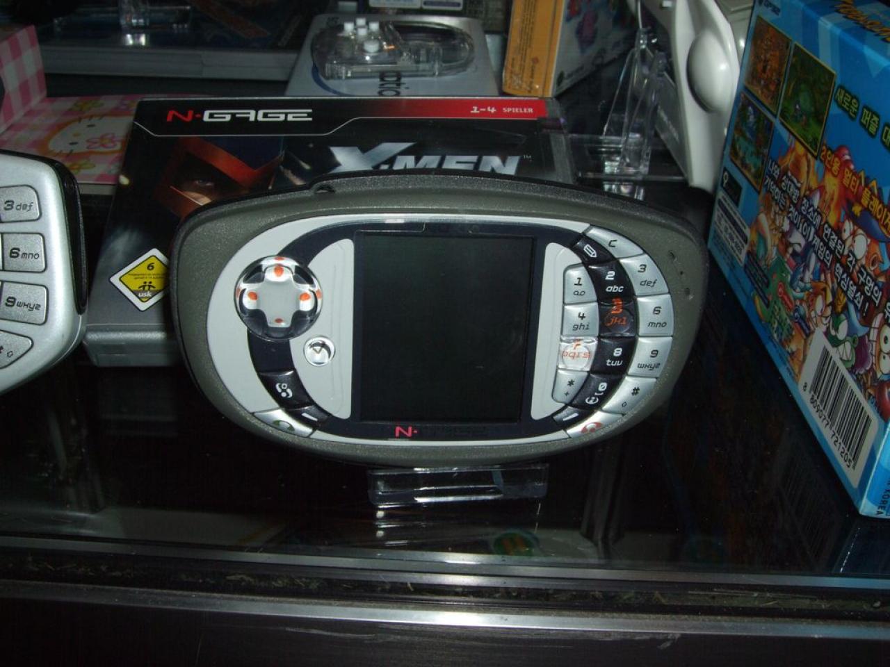 [22/08/2009] 2003: Nokia N-Gage (hier die spätere zweite Version QD)