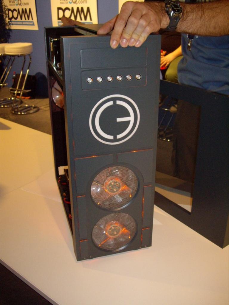 [24/08/2009] Bilder von der DCMM auf der Gamescom 2009 (23)
