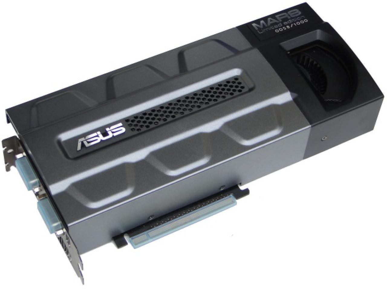 [14/08/2009] Asus Mars: Erste Bilder der Retail-Version. Diese Karte ist die Nummer 58 von 1.000 gebauten Exemplaren.