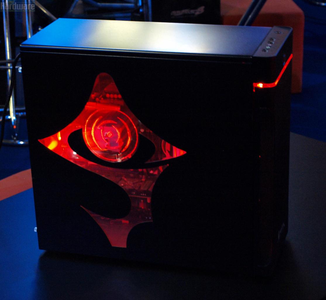 [02/08/2009] Games Convention Online 2009: Casemods (4)