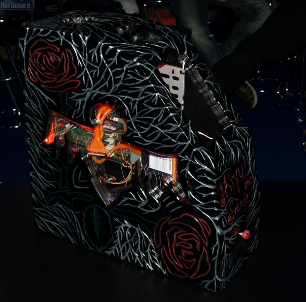 [02/08/2009] Games Convention Online 2009: Casemods (8)