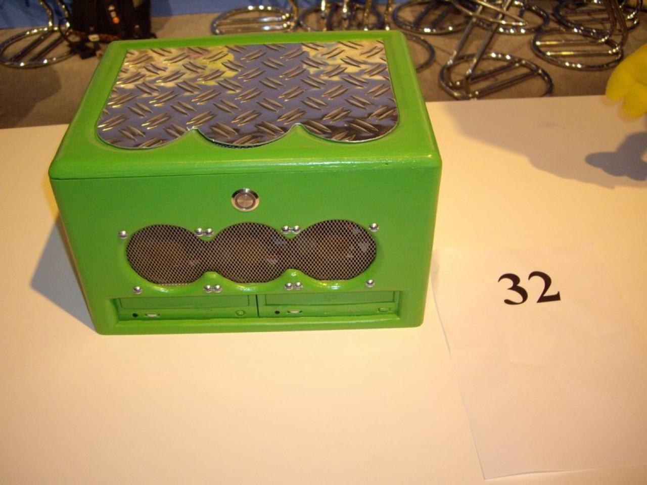[23/08/2009] Die schrägsten Casemods der Gamescom (3)