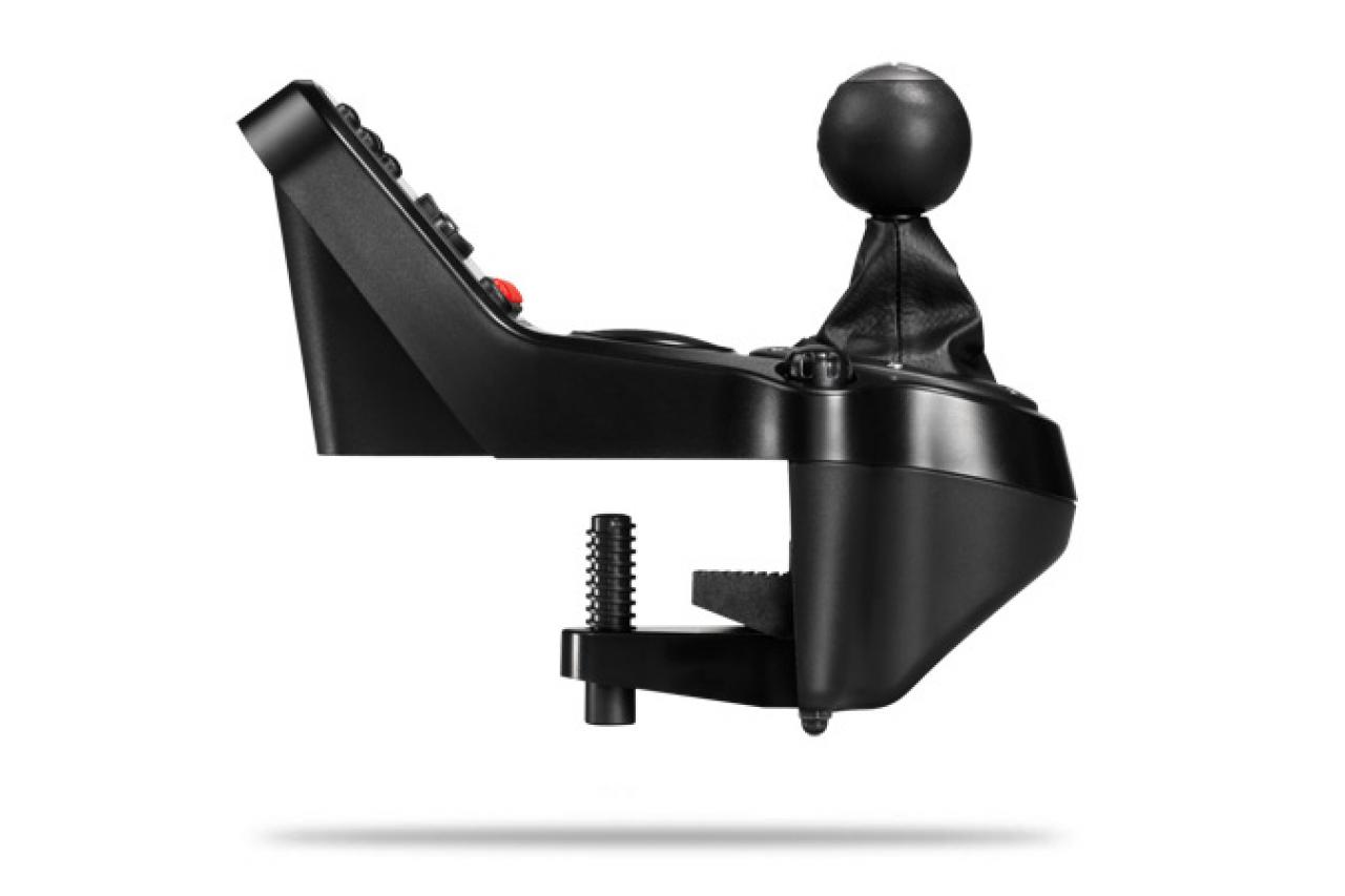 [17/08/2009] Logitech G27 (1)