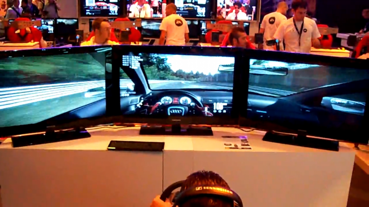 [25/08/2009] Need for Speed Shift am Triple-Head-System