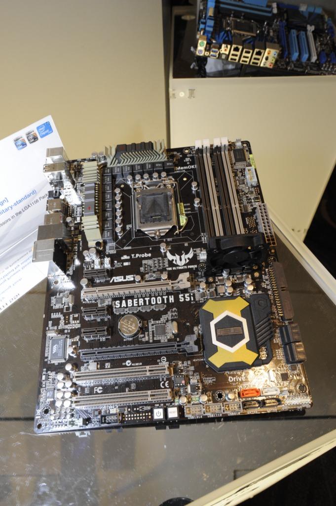 [30/08/2009] Asus P55-Lineup (97)