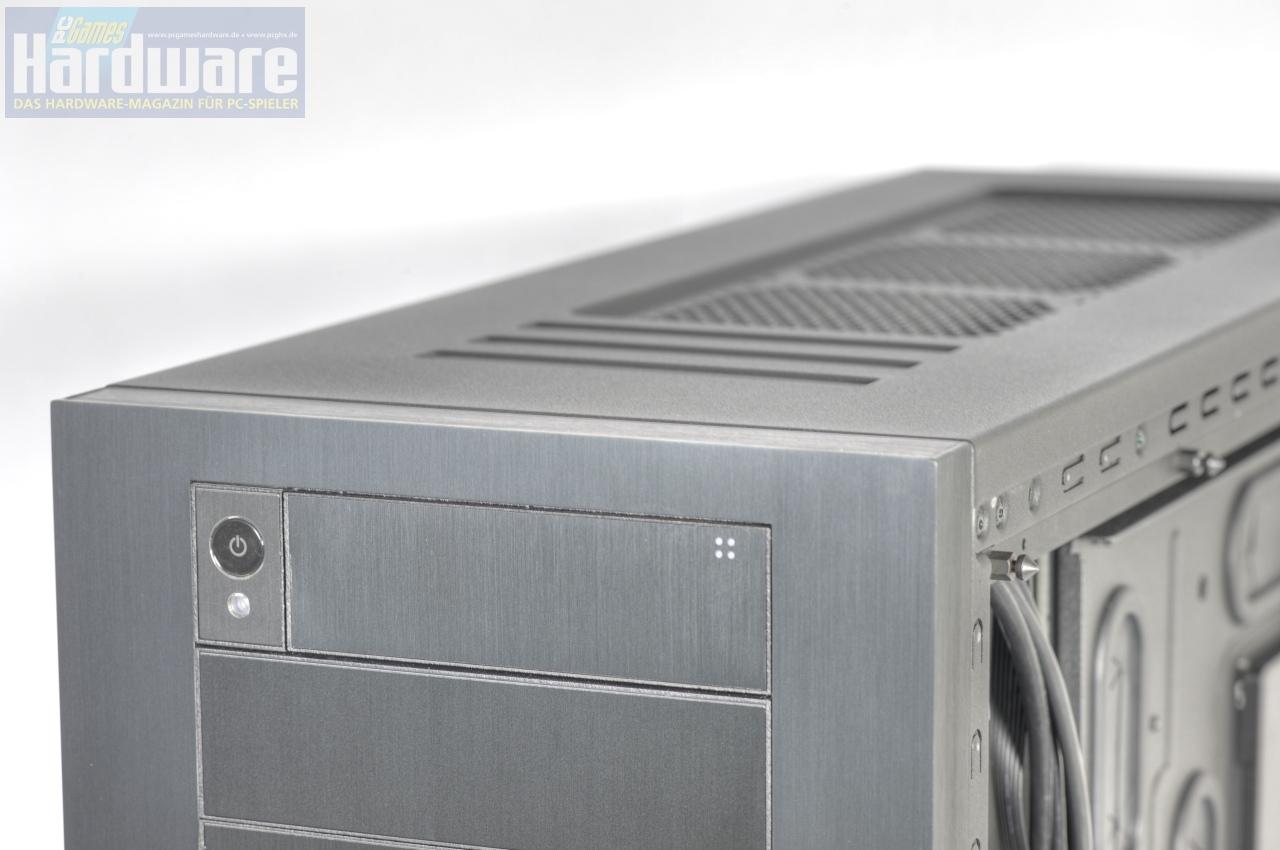 [19/08/2009] Corsair Obsidian 800D im Gehäuse-Test