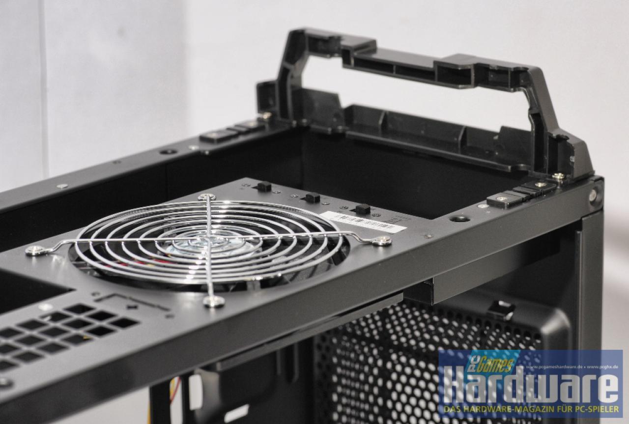 [07/08/2009] Silverstone Raven 2 im Test