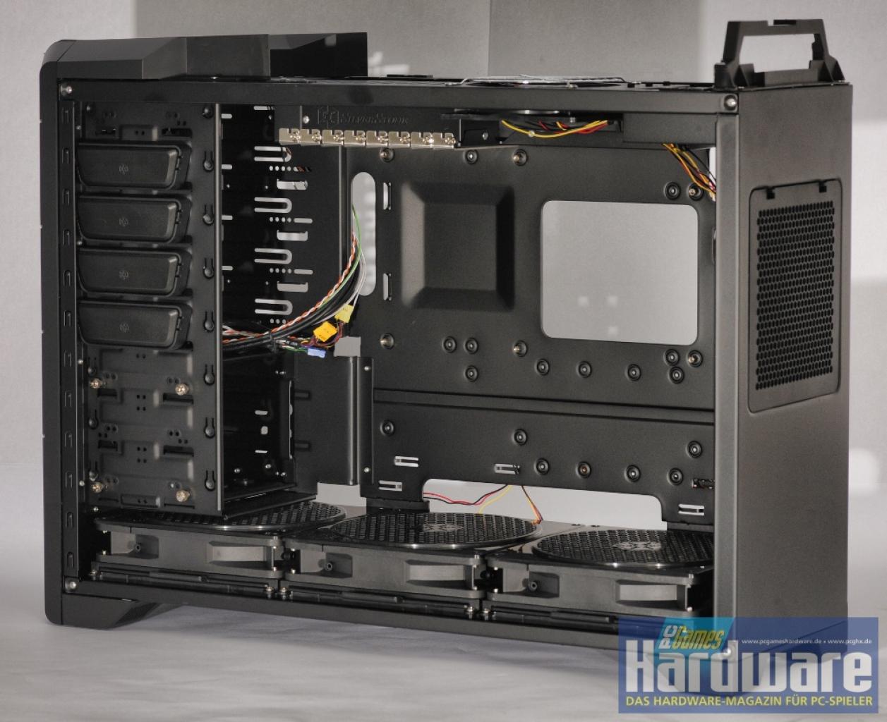 [07/08/2009] Silverstone Raven 2 im Test
