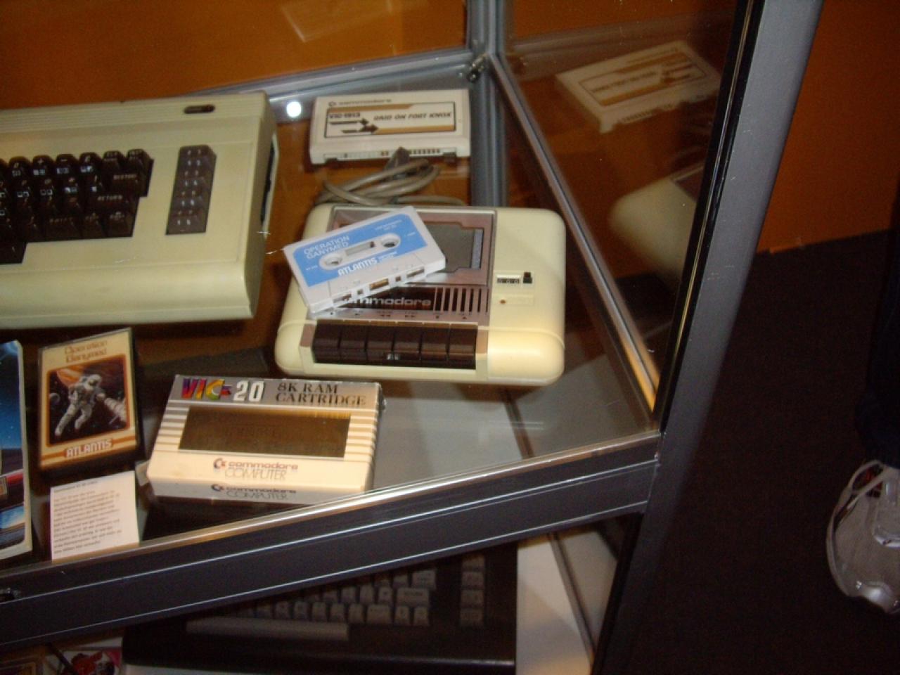 [25/08/2009] Heim-Computer von der Gamescom: Datasette
