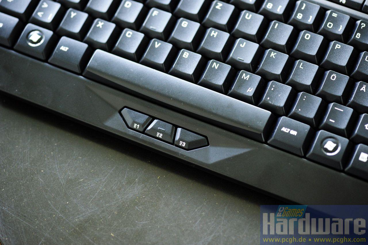 [04/08/2009] Roccat Arvo: Die Space-Taste sowie die darunter liegenden Daumen-Tasten (Thumbster Keys genannt).