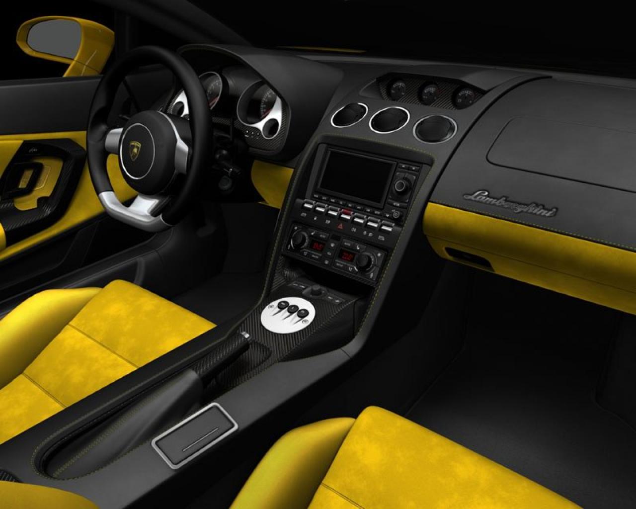 [06/08/2009] SceniX RTT Lambo Interior
