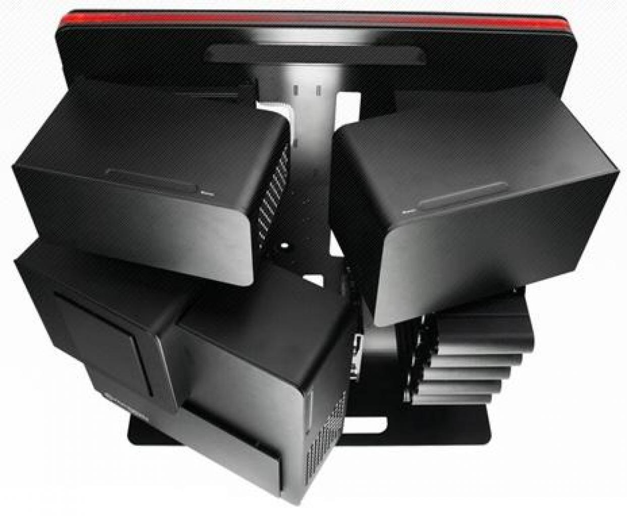 [28/08/2009] Thermaltake Level 10 ab Oktober für 690 US-Dollar.