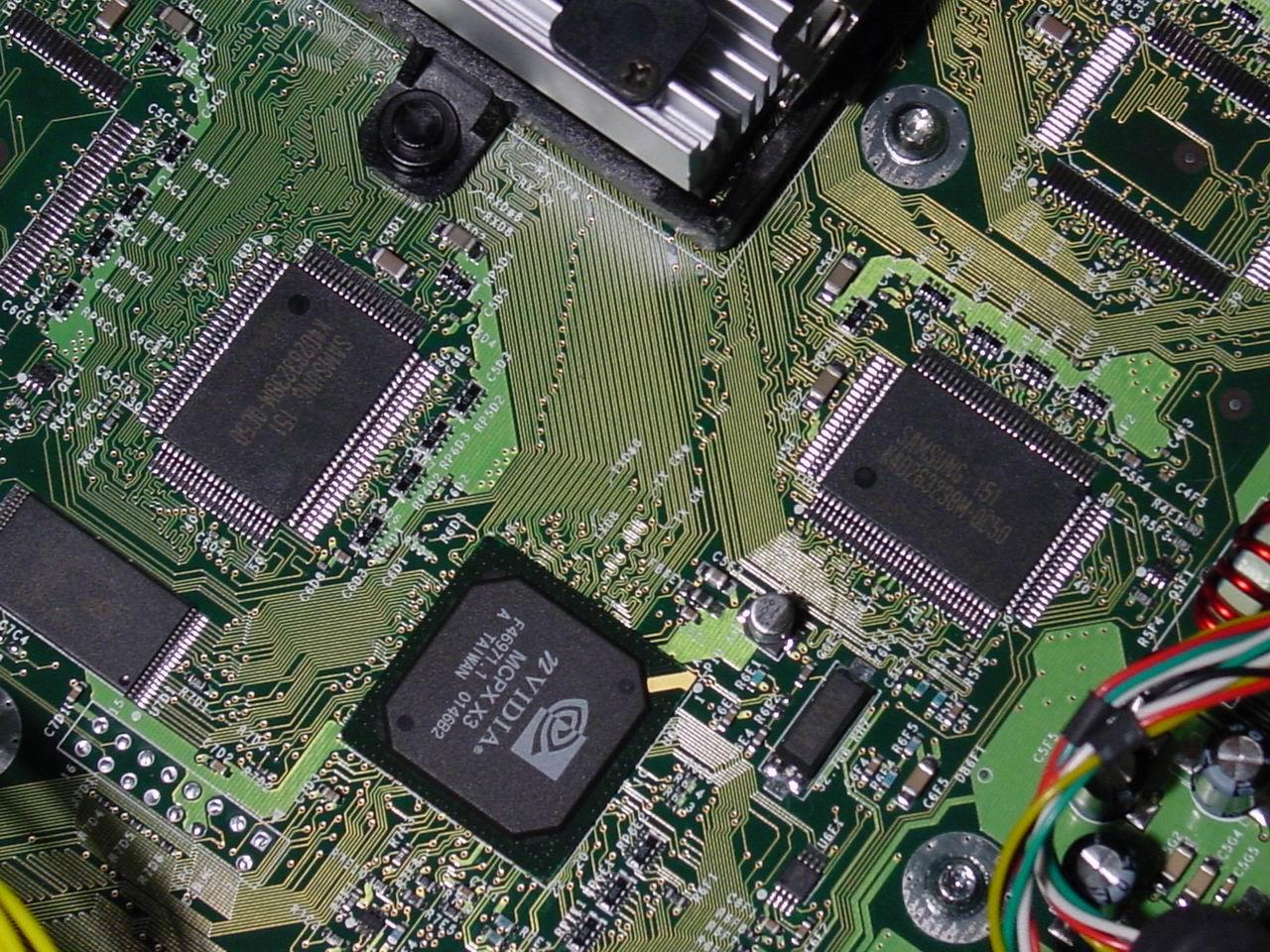[07/08/2009] Xbox Hardware RAM