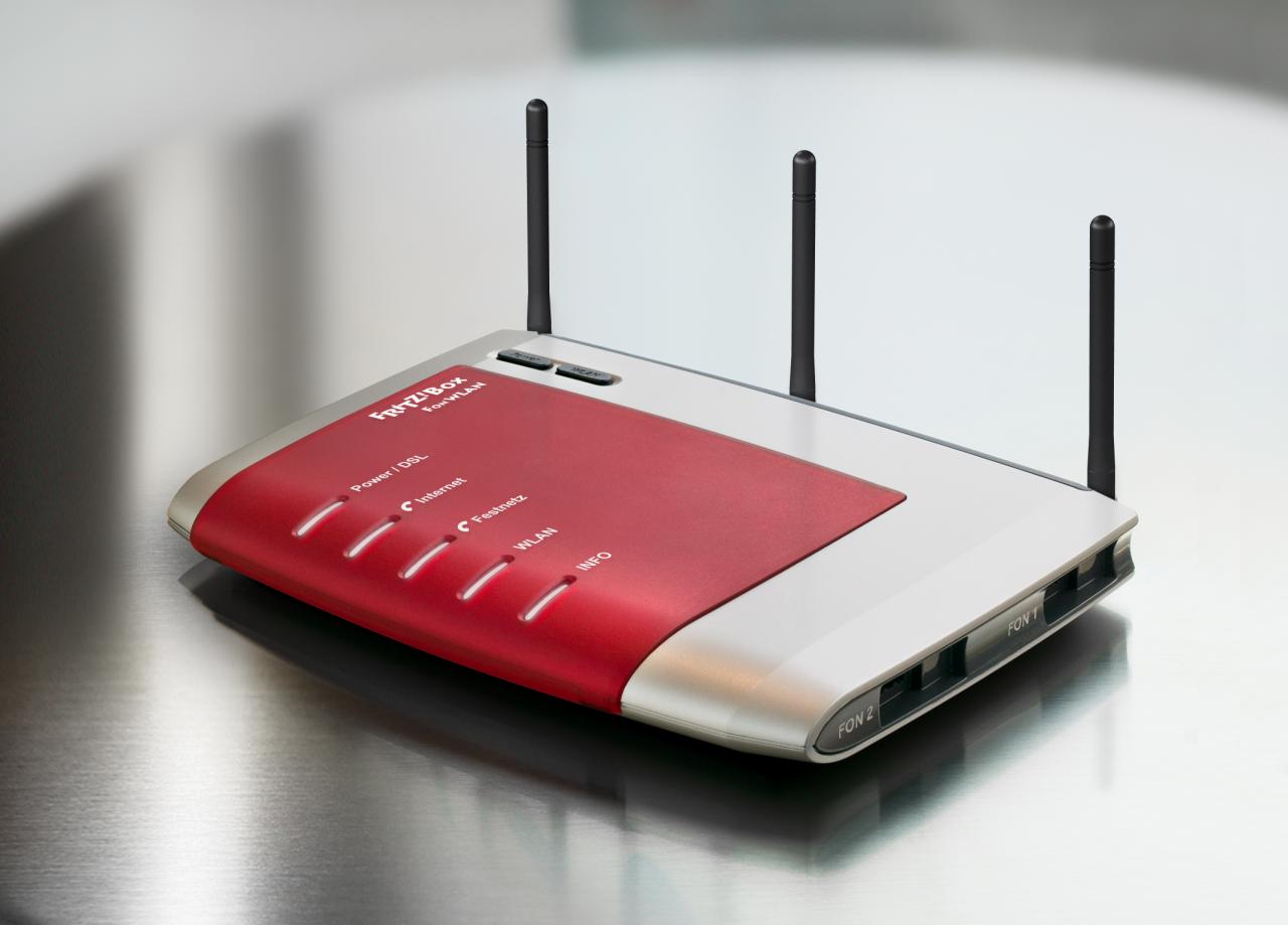 [27/08/2009] WLAN im Geschwindigkeitsrausch: Quantenna ab 2015 mit 10-Gigabit-Chips (im Bild Router mit 1,3-Gbit-WLAN über drei Stream-MIMOs)