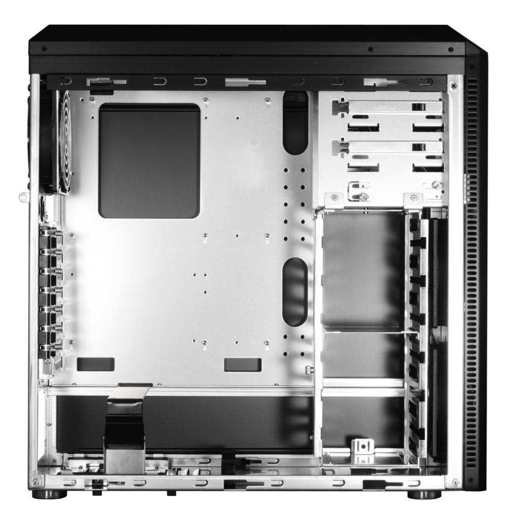[28/08/2009] Lian Li PC-B25F (11)