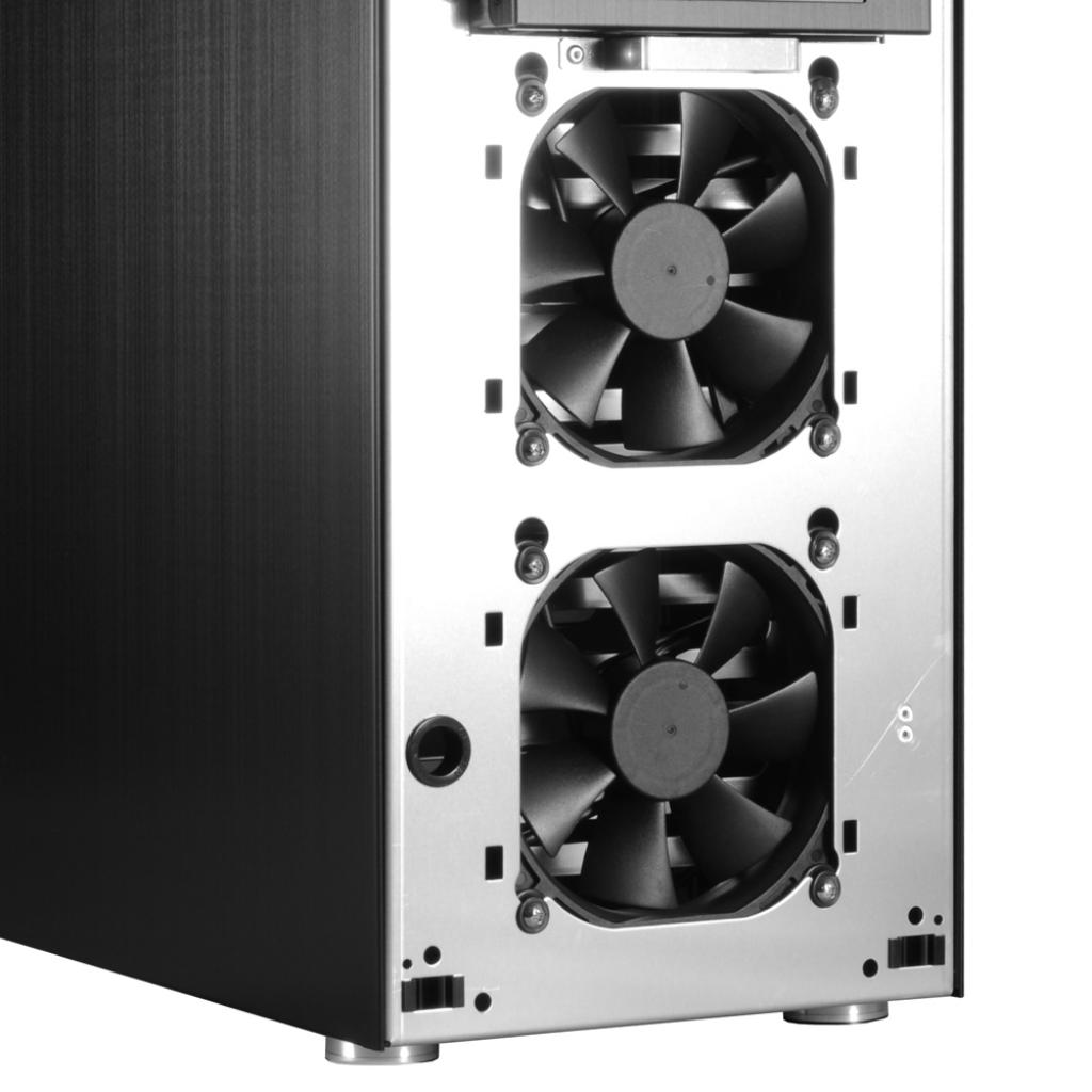 [28/08/2009] Lian Li PC-B25F (13)