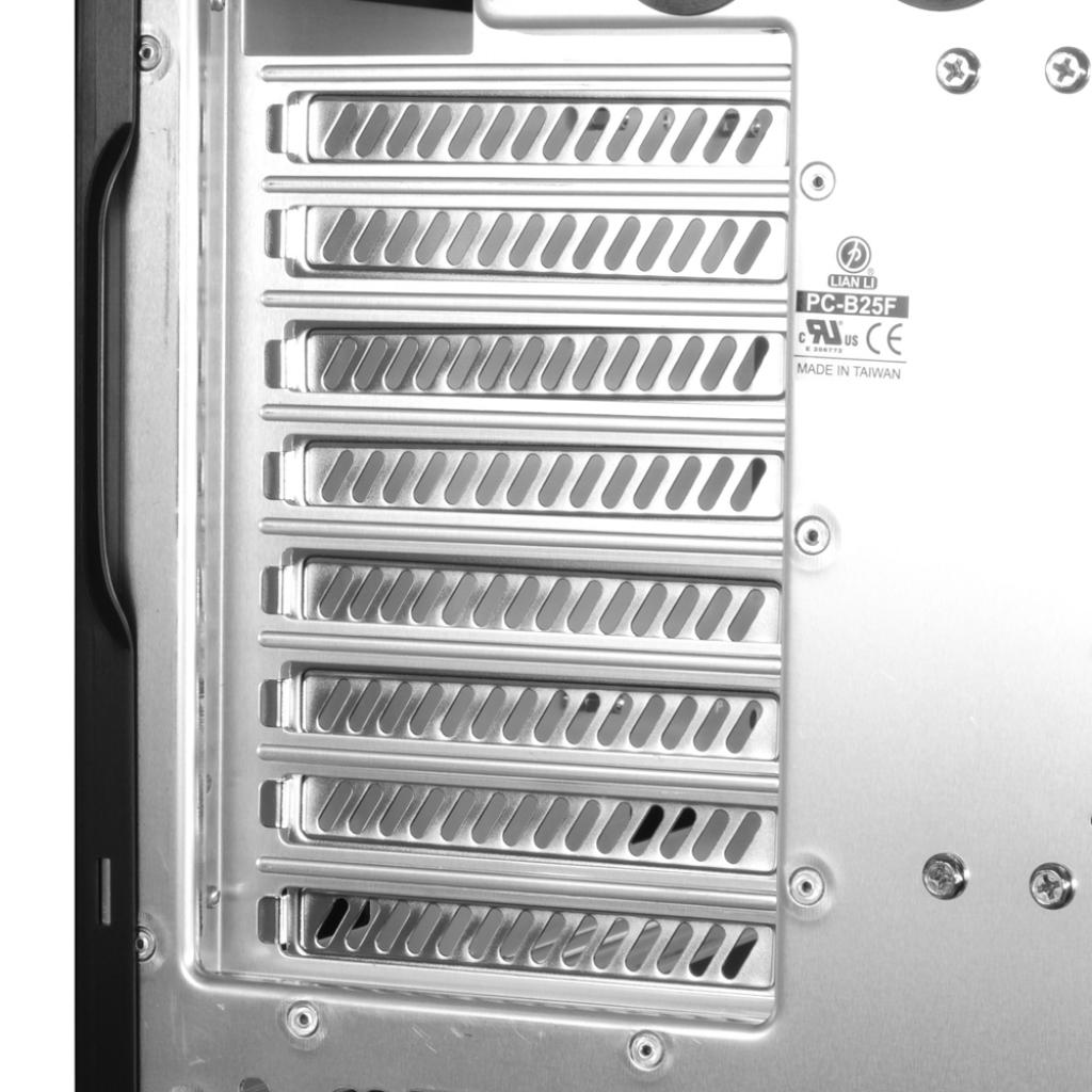 [28/08/2009] Lian Li PC-B25F (18)