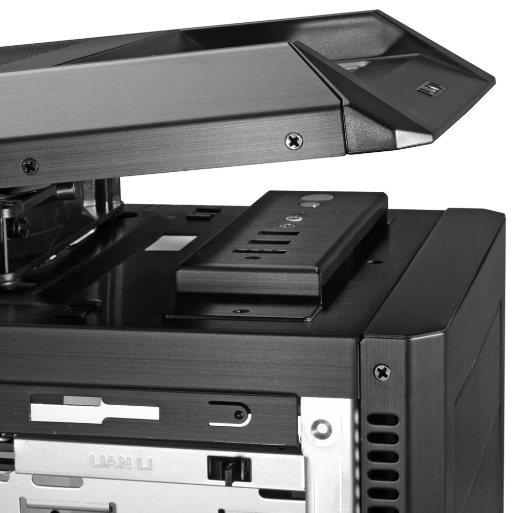 [28/08/2009] Lian Li PC-B25F (26)
