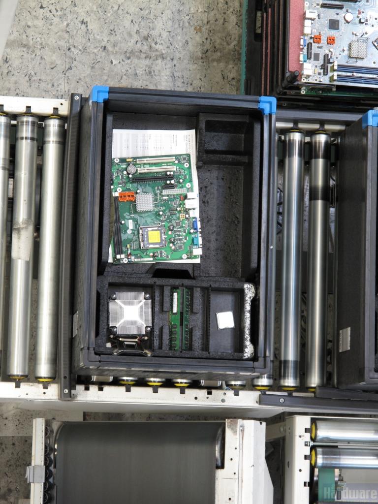 [15/09/2009] Fujitsu gibt ab August Unterricht im PC-Selbstbau (6)
