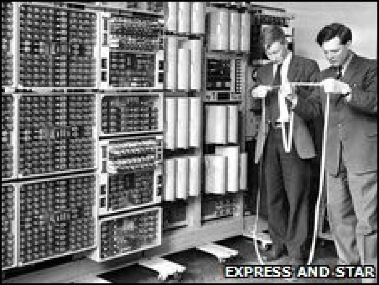 [08/09/2009] Der Harwell: Großbritanniens ältester Computer zieht um.