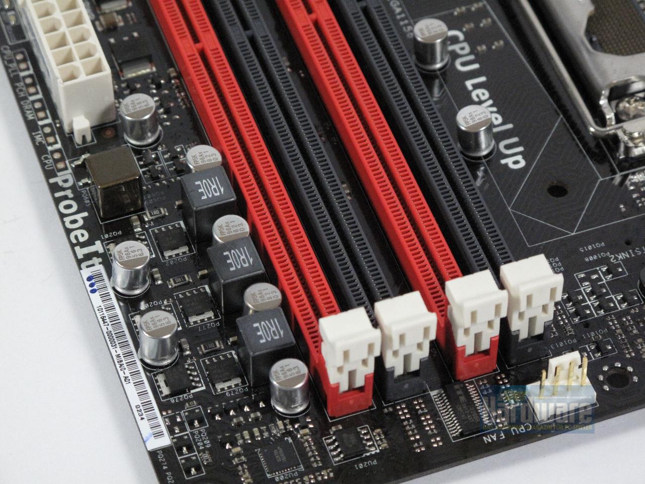 [09/09/2009] Asus Maximus III Formula: Übertakter-Board von Asus - die Kühlung ist besonders flach, damit es keine Probleme mit großen CPU-Kühlern gibt. Mit ROG-Connect übertakten Sie den PC mit einem Notebook, das Sie an den USB-Port anschließen. (4)