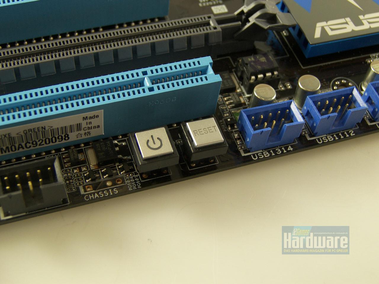 [09/09/2009] Asus P7P55D Deluxe: Overclocking-Fernbedienung und optisch auffällige Kühlung (7)
