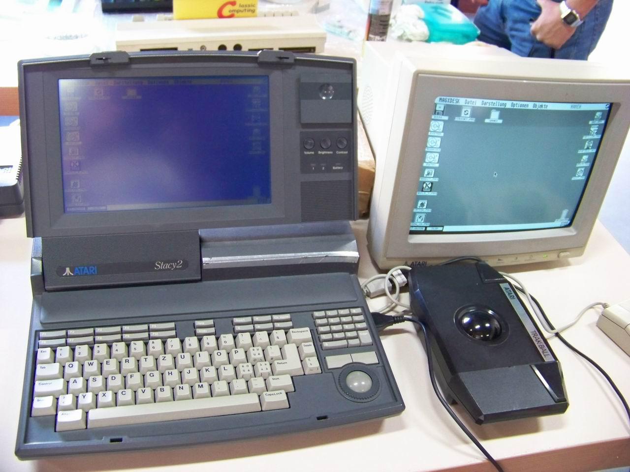 [28/09/2009] Atari Stacy 2