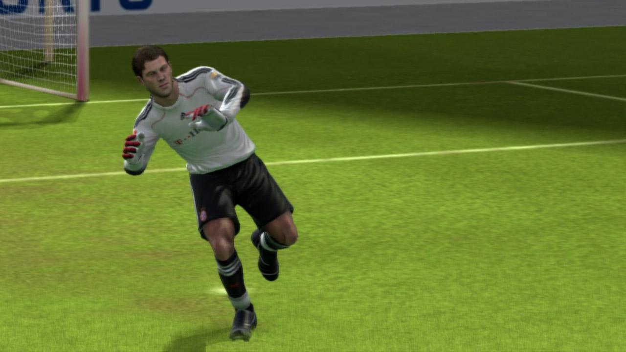 [11/09/2009] Fifa 10 Michael Rensing