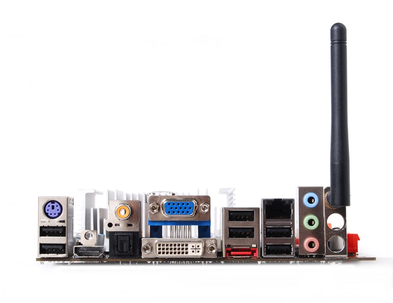 [30/09/2009] ZOTAC ION ITX-F (3)