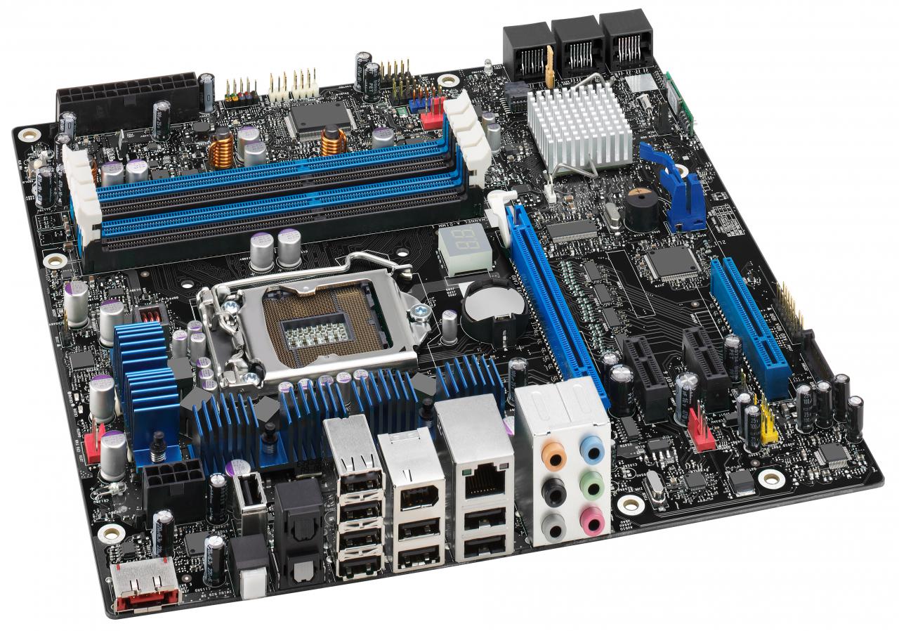 [08/09/2009] Intel Desktop Board DP55SB (1)