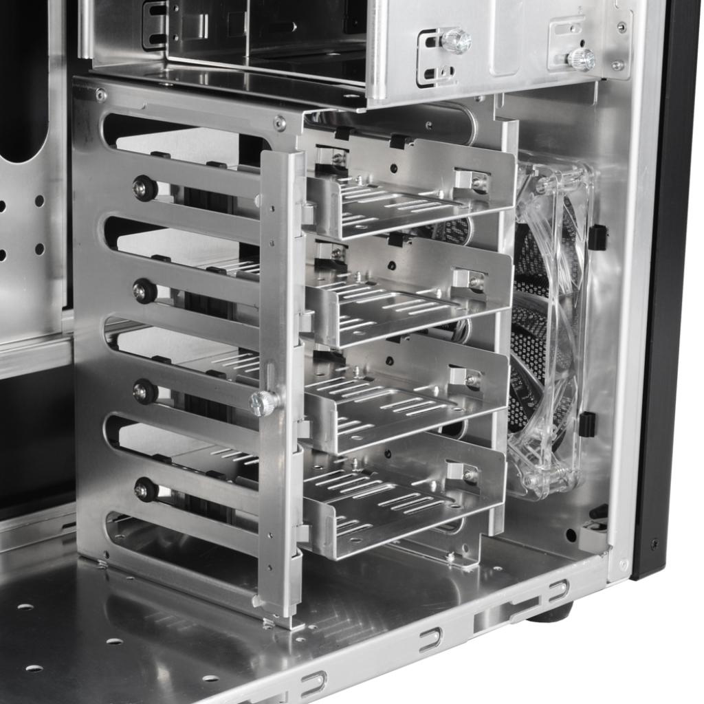 [03/09/2009] Lian Li PC-P7FN (16)