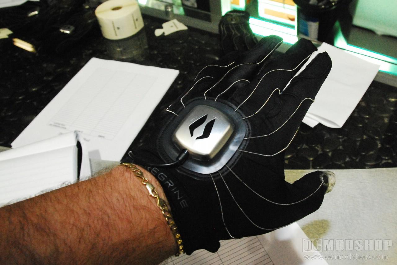 [14/09/2009] Peregrine: USB-Handschuh für Spiele (3)