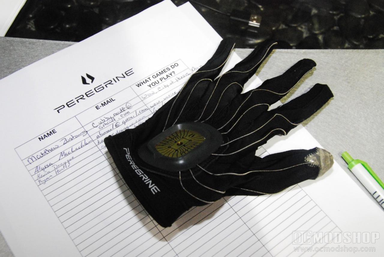 [14/09/2009] Peregrine: USB-Handschuh für Spiele (5)